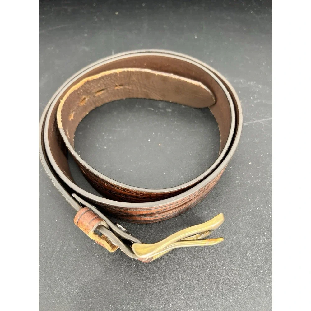 VTG Wrangler Western Brown Leather‎ Embossed Belt Cowboy